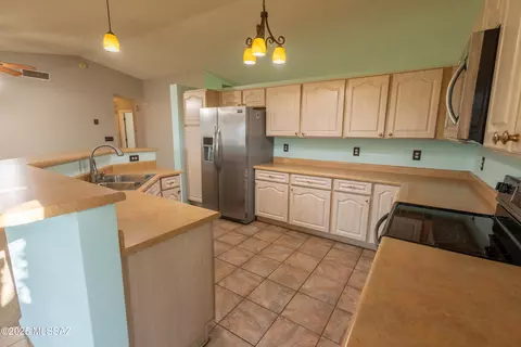 9861 E Bennett Dr, Tucson, AZ 85747 photo 8
