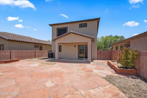 Exterior - 7563 E Fair Meadows Loop, Tucson, AZ 85756 photo 4 of 6