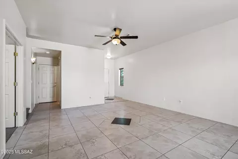Living - 7563 E Fair Meadows Loop, Tucson, AZ 85756 photo 3 of 3
