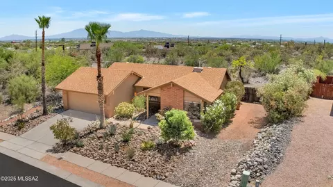 2039 S Cerro Dr, Tucson, AZ 85713