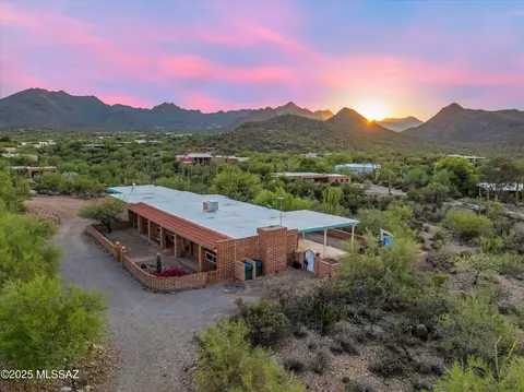 4731 W Placita De Suerte, Tucson, AZ 85745