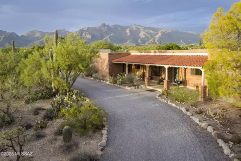 5140 N Via Condesa, Tucson, AZ 85718