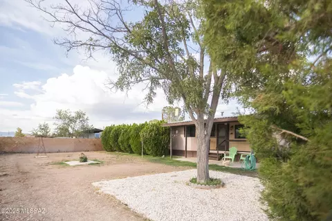 573 S Bisbee Ave, Willcox, AZ 85643 photo 2