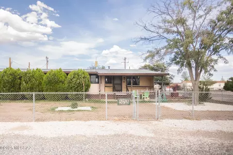 573 S Bisbee Ave, Willcox, AZ 85643 photo 4