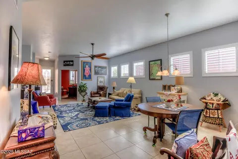 Living - 178 E Sycamore View Rd, Vail, AZ 85641 photo 2 of 3