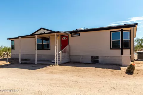 12251 S Wells Fargo Rd, Tucson, AZ 85736