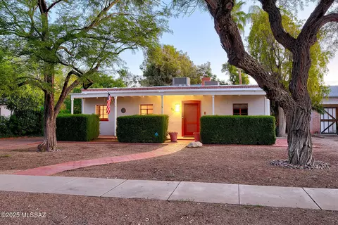 2705 E Mabel St, Tucson, AZ 85716