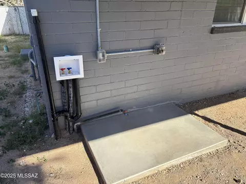 1145 E 28th St, Tucson, AZ 85713 photo 9