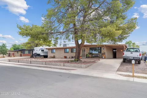3542 W Eastham Ln, Tucson, AZ 85741