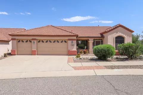 10889 E Walking Stick Dr, Tucson, AZ 85748