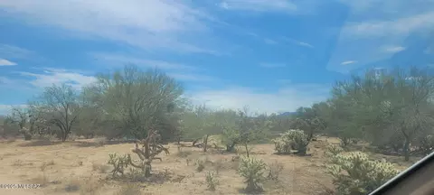 15671 W Many Horses Rd, Tucson, AZ 85736