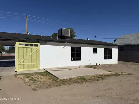 1204 S 1st Ave, Safford, AZ 85546