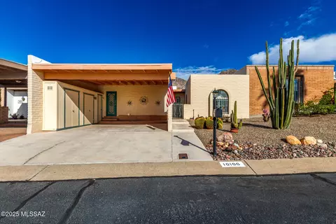 10166 N Valle Del Oro Dr, Tucson, AZ 85737