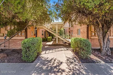 8500 E Old Spanish Trl #6, Tucson, AZ 85710