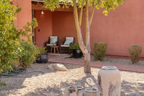 Exterior - 9581 E Snyder Rd, Tucson, AZ 85749 photo 3 of 14