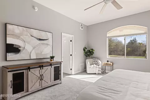 Bedroom - 9581 E Snyder Rd, Tucson, AZ 85749 photo 2 of 3