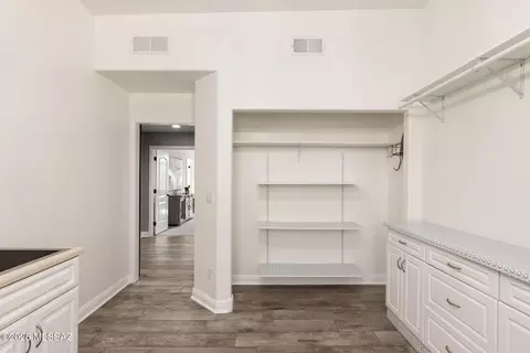 Entry Way - 9581 E Snyder Rd, Tucson, AZ 85749 photo 2 of 2