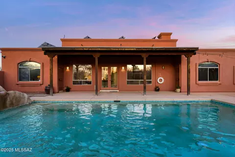 Exterior - 9581 E Snyder Rd, Tucson, AZ 85749 photo 12 of 14