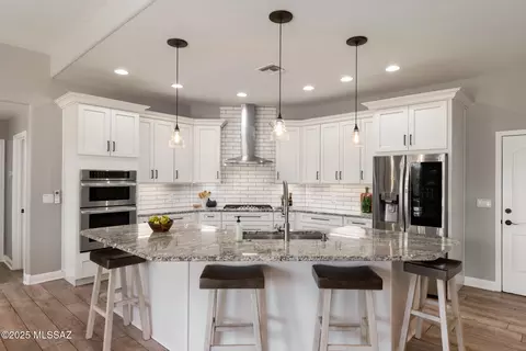 Kitchen - 9581 E Snyder Rd, Tucson, AZ 85749 photo 1 of 4