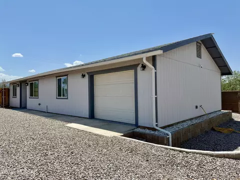 3019 W Fay Ln, Benson, AZ 85602