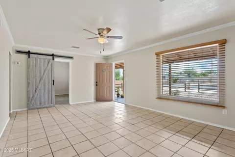 Living - 3125 E 26th St, Tucson, AZ 85713 photo 2 of 2