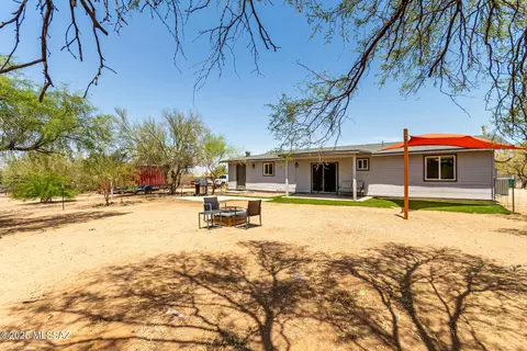 12301 W Bernice Ln, Tucson, AZ 85743