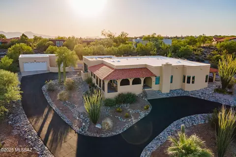 4931 N Pontatoc Rd, Tucson, AZ 85718