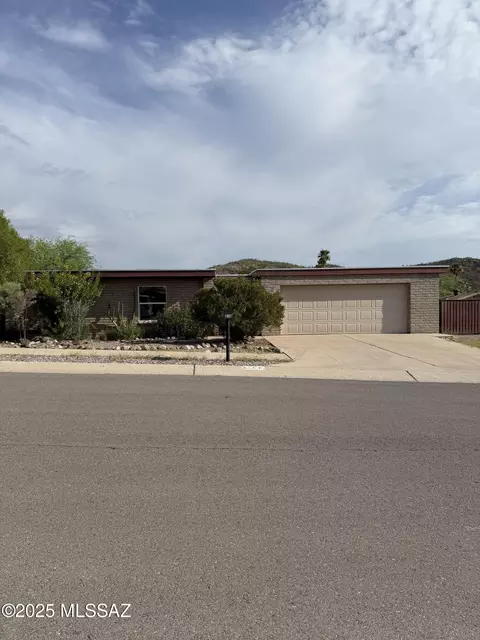 3158 W Idaho St, Tucson, AZ 85746