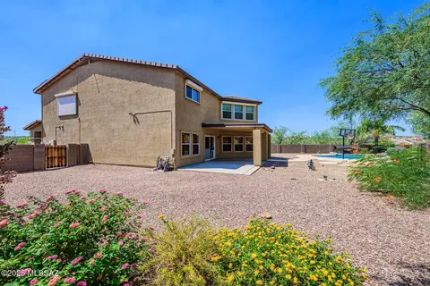 Exterior - 10644 S Silverbluff Dr, Vail, AZ 85641 photo 5 of 5
