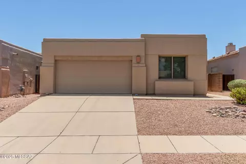 7446 E Calle Convidado, Tucson, AZ 85715
