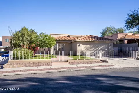 634 N Richey Blvd, Tucson, AZ 85716