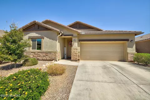 10108 N Smooth Agave Loop, Marana, AZ 85653