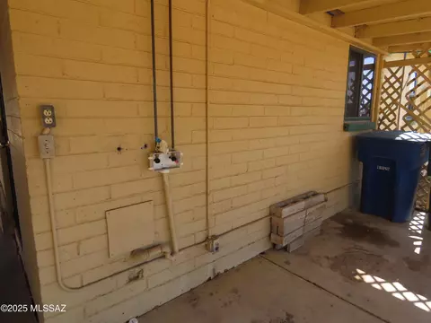 5823 E 18th St, Tucson, AZ 85711 photo 15