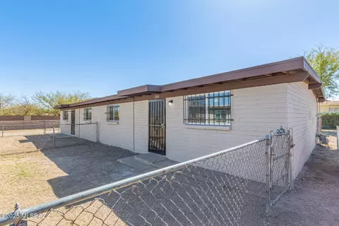 248-254 N Melwood Ave, Tucson, AZ 85745