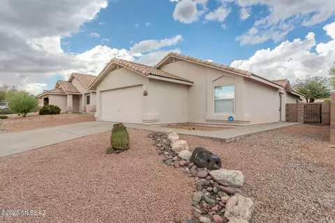 3555 N Avenida Albor, Tucson, AZ 85745