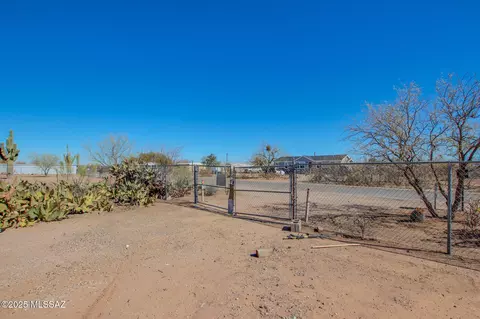 12543 N Flintlock Rd, Marana, AZ 85653