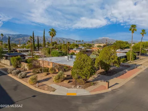8501 E 5th St, Tucson, AZ 85710