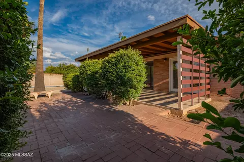 8501 E 5th St, Tucson, AZ 85710 photo 6