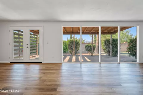 8501 E 5th St, Tucson, AZ 85710 photo 5