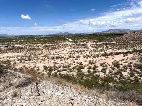 9 E 93 Ac E Taylor Pass, Benson, AZ 85602