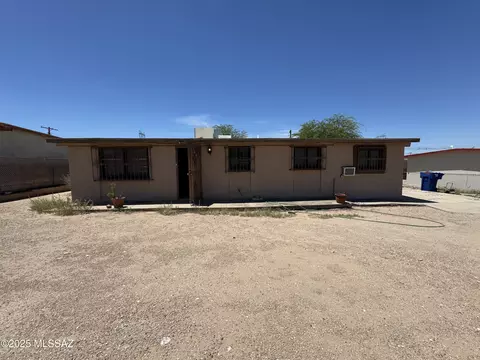 Exterior - 5418 S Oregon Dr, Tucson, AZ 85706 photo 1 of 3