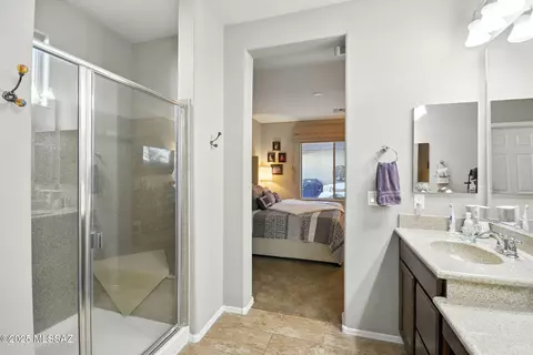 Bath - 14067 E Voss St, Vail, AZ 85641 photo 2 of 4