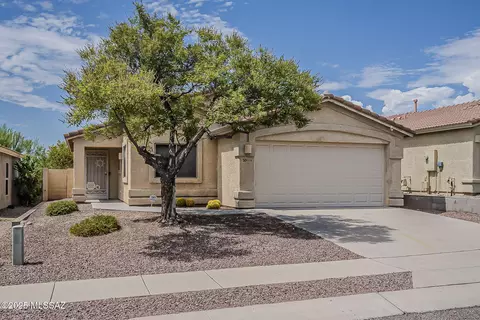 6059 N Panorama View Dr, Tucson, AZ 85704