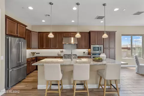 Kitchen - 14045 N Crooked Creek Dr, Marana, AZ 85658 photo 1 of 4