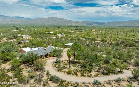 View/Area - 12345 E 8th St, Tucson, AZ 85748 photo 1 of 5