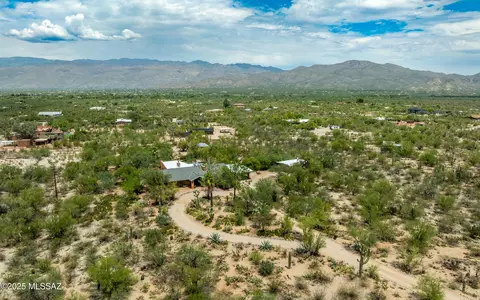 View/Area - 12345 E 8th St, Tucson, AZ 85748 photo 5 of 5