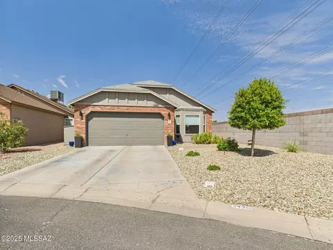 3470 N Apache Ct, Chandler, AZ 85224