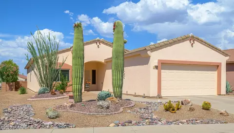 2373 S Pecan Vista Dr, Green Valley, AZ 85614