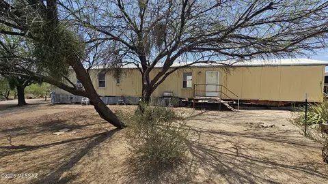17020 S La Canada Dr, Sahuarita, AZ 85629