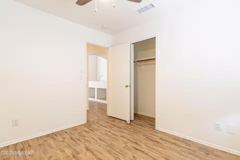 8681 N Frampton Pl, Tucson, AZ 85742 photo 31